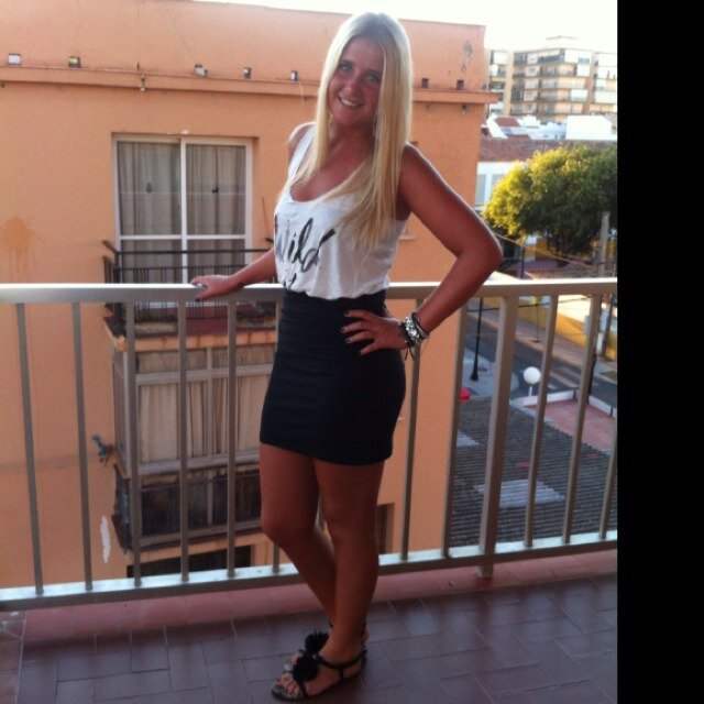 fleurrrt's profile picture. 