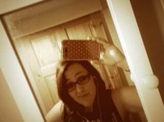 I♡cherlloyd n peter andre they follow . JAMES ARTHUR IS SEXY LIKE A BOSS AND FOLLOWS Love RIELLE N SALLIE AXL #ROWEfamily love2NAHALfMEN:)