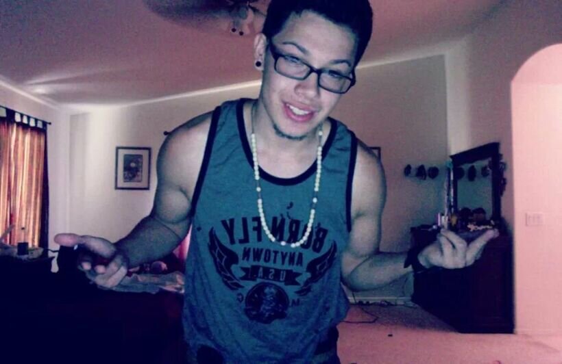 cali boy living in az aiming high till I reach my goal... follow me don't follow just to unfollow..
