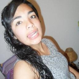 Holaaa me llamo Gisele , tengo 19 años , soii de Zeballos ;) & nada seguiime & te sigo altoke ;D 

AGREGAME AL FACEBOOK https://t.co/yqBoGXvVpy ♥