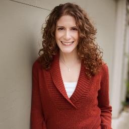 AKA @redslice (main account) Storyteller, published author, speaker, actress. Red wine lover. Football fan. Trivia addict. What's your irresistible story?