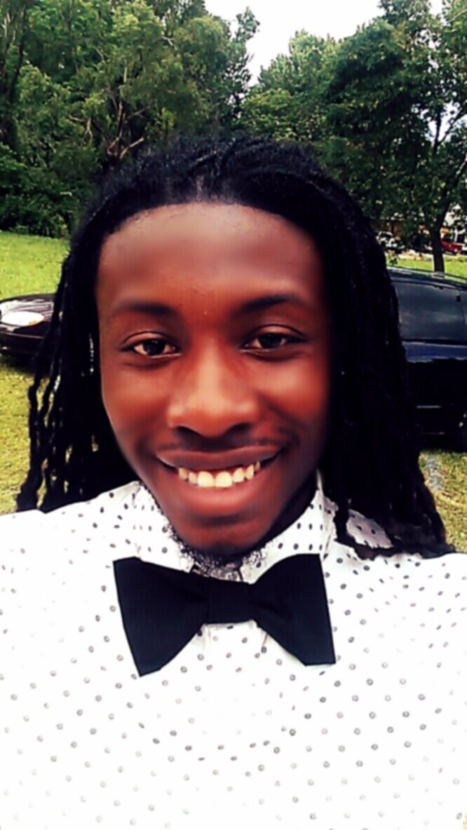 Ke’monie’s dad, singer and lover of all music. catch me on instagram and YouTube @Kenneth_majorie, facebook @ Kenneth prettyboii love