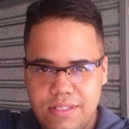 Jovem cristão, do tipo que naum se vende, naum se negocia e nem troca sua fé por nada .......baruk raba beshen ADONAI.
