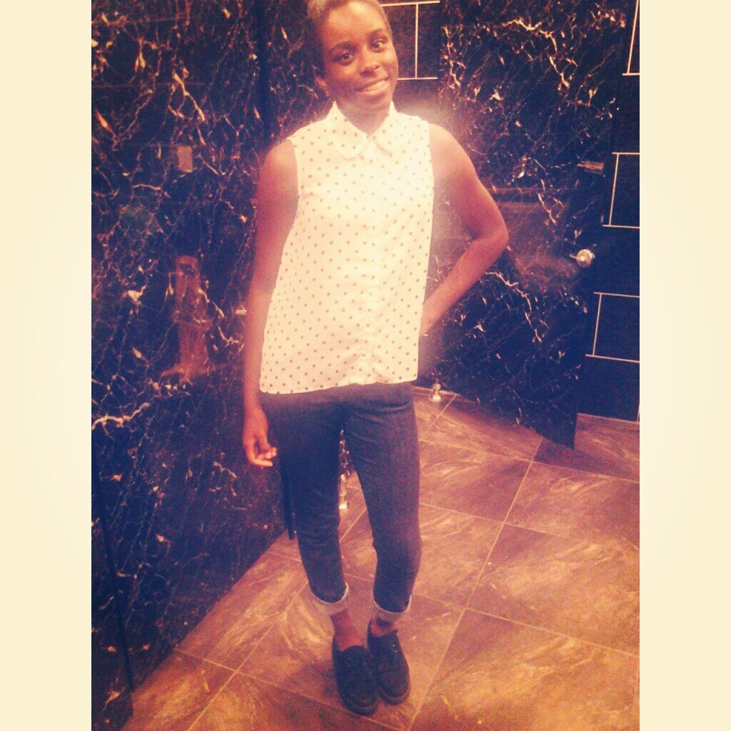 janae :) follow me ..