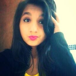 ~ α gαrotiinhα imperfeitα,
αqeelα qeê chorα de dor,
αqeelα qeê ja sofreu poor αmor,
αqeelα qe sαbe se αrrepender ♥