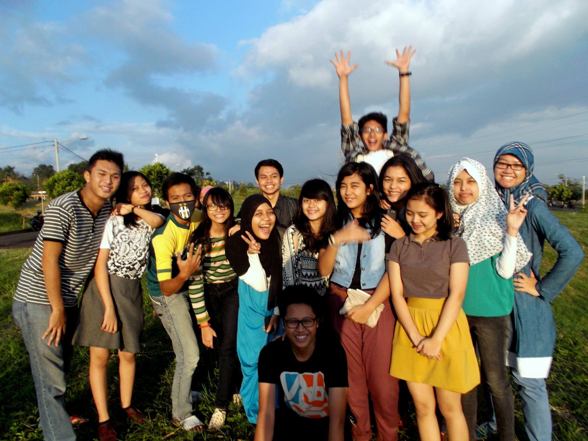 aramdhani5's profile picture. Tuhan TIDAK Ber-Mata-Satu | PJKR | #YNWA #TIMNAS #PERSIB | #2NE1 #BIGBANG #SARASVATI | I Love Electro & Trance!