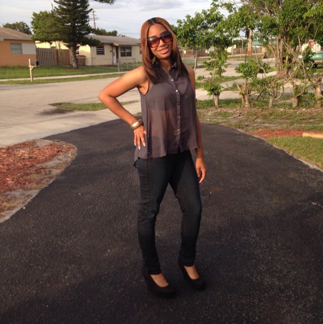#TeamFollowBack #TeamLightSkinGirly Nothing left to say juss FOLLOW ! ; )