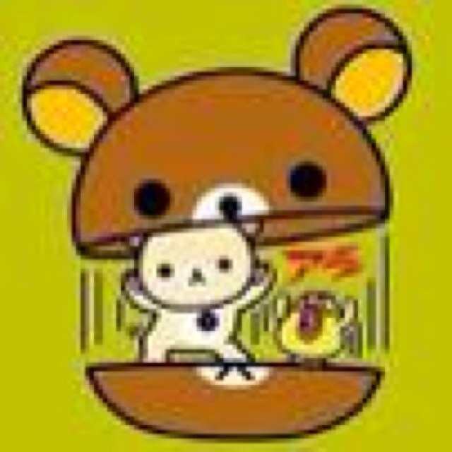 始めまして(^-^)/Twitter歴5年子供も1人は社会人後1人来年から大学院生の2人今は旦那と2人張り切っています(^.^)
歌大好き映画大好きな私ですよろしくお願いします(*^^*)