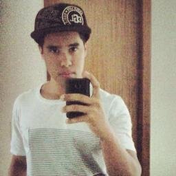 H3O2's profile picture. 