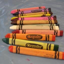 Being Creative and having FUN is what our Sticky Fingers program is all about. Classes start with a short story and continue with completing 3 projects.