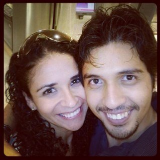 Amo la vida!! Siempre luchando por algo mas!!! ;) Buena hija y amiga. Me gusta mucho escuchar,asi que cuando me necesites ahi estare :D