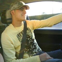 sígueme y te sigo rodando en la vía te mantendré informado!!! estar solo tiene sus ventajas chiks chiks bellas a bordo.