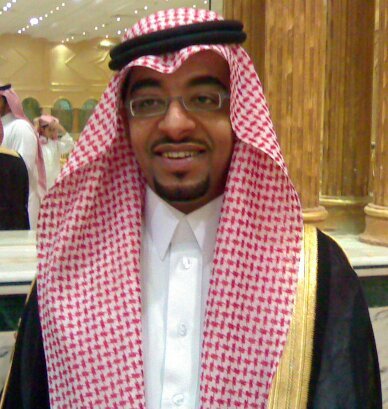 ‏‏‏‏‏لا توصيني على حبك وأنا اللي... كل مافيني يوصيني عليك..... هلالي صميم