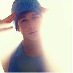Austin Mahone I love you, follow me :(