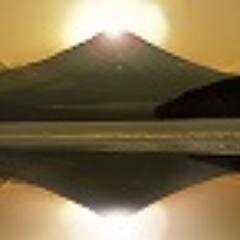 『ツイッターワールド』での『エル（ell）グループ』の『富士山ミッドナイト伝説』を探しましょう。なお、『フォロー』『相互フォロー』大歓迎です。因みにオートリフォローですが、なぜかリフォロー率９９．８%です（笑）？！