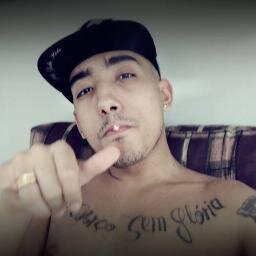 21 anos nascido em 05/07/1992, moro em Sampa ZN

instagram @bindriguez