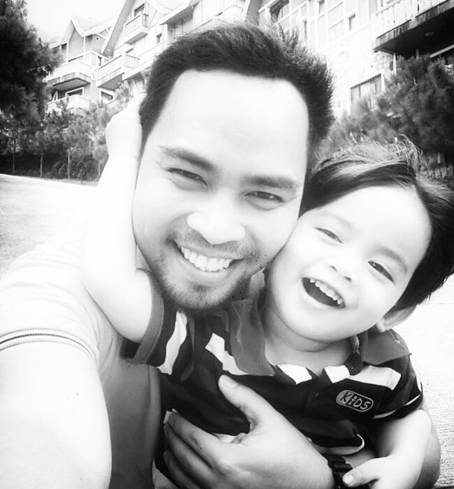 Faithful Husband and a Dad, Servant of God, Bible Teacher to Kids, Dgroup Leader, CBT Practitioner, Photographer, IT Support, Cyclist.