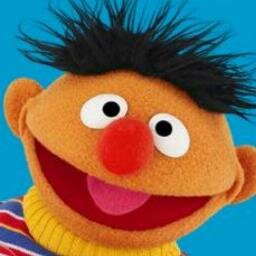 maxlapetass's profile picture. Le monde est con... 
On s'adapte, on improvise, on domine !