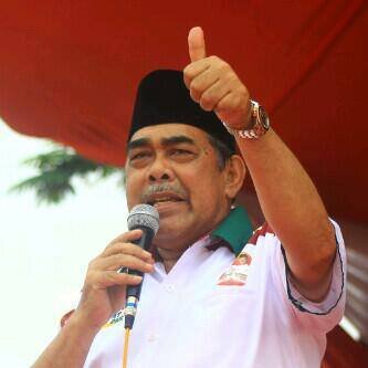 Calon Gubernur Riau 2013-2018 | Biro Media Online Herman Center | Info, Hotline, Pengaduan & Aspirasi SMS 083852762676