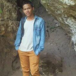 Hanya satu keinginanku,,
yaitu bahagiakan orang tua..