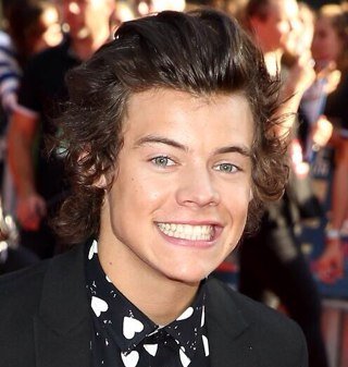 We love Harry Styles forever♡ ♥ @Harry_Styles I LOVE YOU ! ☺Met one direction at 22-09-2012 ! Best day in my life !!! ♥3/05/2013 and 4/05/2013♡