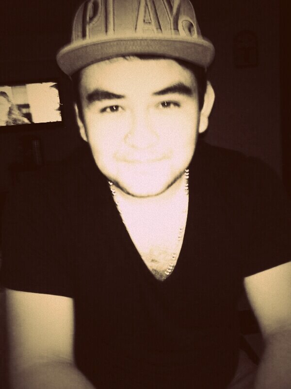 raickoe332's profile picture. 