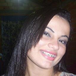 Sou uma menina de alto astral, evangelica da congregaçao crista no Brasil, 18 aninhos, Flamenguista de paixao, amo viajar, conhecer coisas novas........
