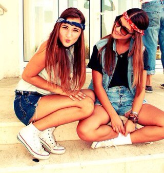 Volg , retweet en we gooien jou!