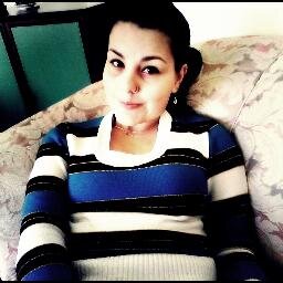 -Beleza só encanta, mas a personalidade conquista'.