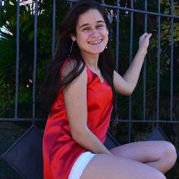 Em algum lugar, pra relaxar
Eu vou pedir pros anjos cantarem por mim
Pra quem tem fé
A vida nunca tem fim!