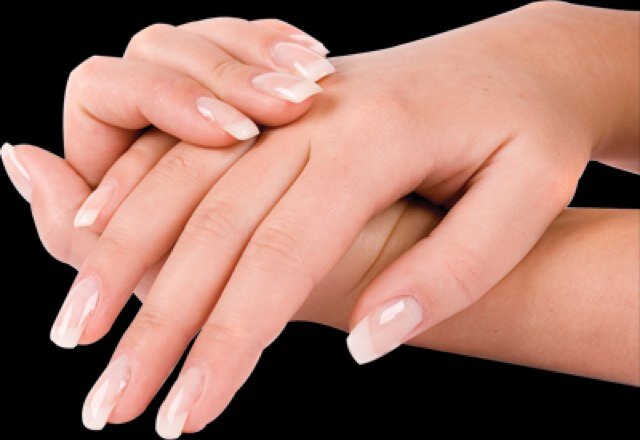 Allround nagelstudio voor gel en acryl nagels , verzorging en nailart