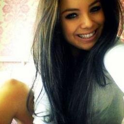 ClaudiaFunes12's profile picture. 