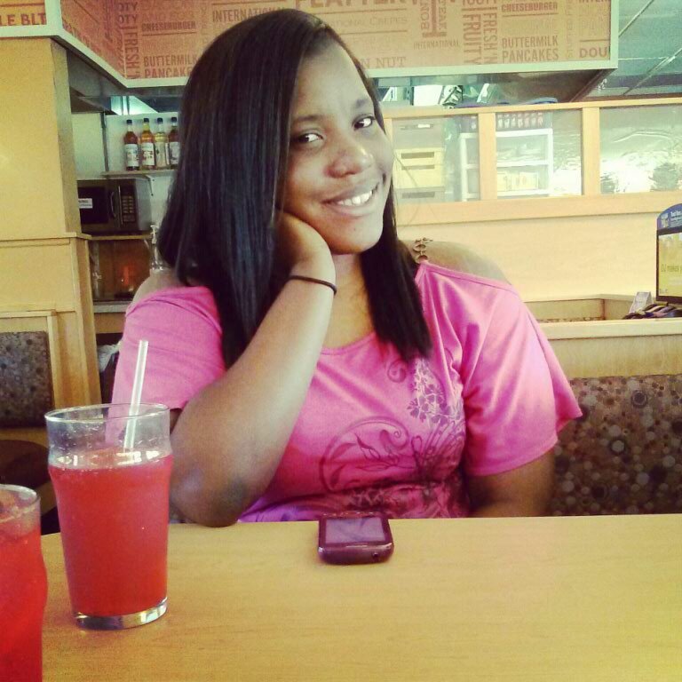 DAY DAY
#PISCES BAYBEE
#PROUD SEVEN-DAY ADVANTIST.
 # TEAM GOD
#FOLLOW ME BACK @IAMNISHABROWN