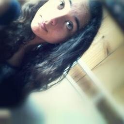 ola.... minha nena, vc é mto especial para mim, saiba que eu te amo muito ta sua fofa.... minha gordinha lindaa 3 p. @gabrele_