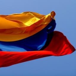 Dios primero. Democracia es libertad, derechos y prosperidad.  La izquierda progre, la ruina de los países.