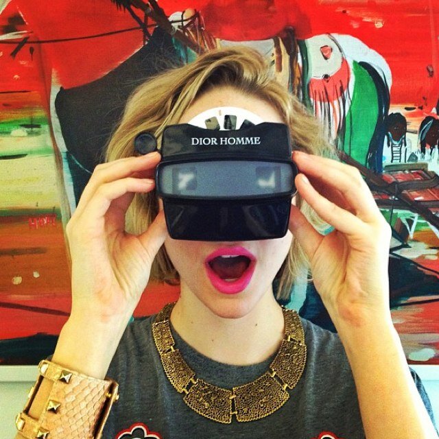 allisonmdans's profile picture. Freelance writer (fashion, travel, wellness, The Royal House of Windsor / Vogue, Refinery29, Condé Nast Traveler), royal watcher/total Anglophile, dog mama