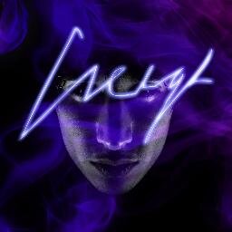 Singer/Songwriter/Model @UglyModels http://t.co/iyiag29bUh