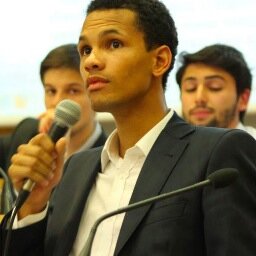 Maire adjoint de Palaiseau • Conseiller politique au Sénat