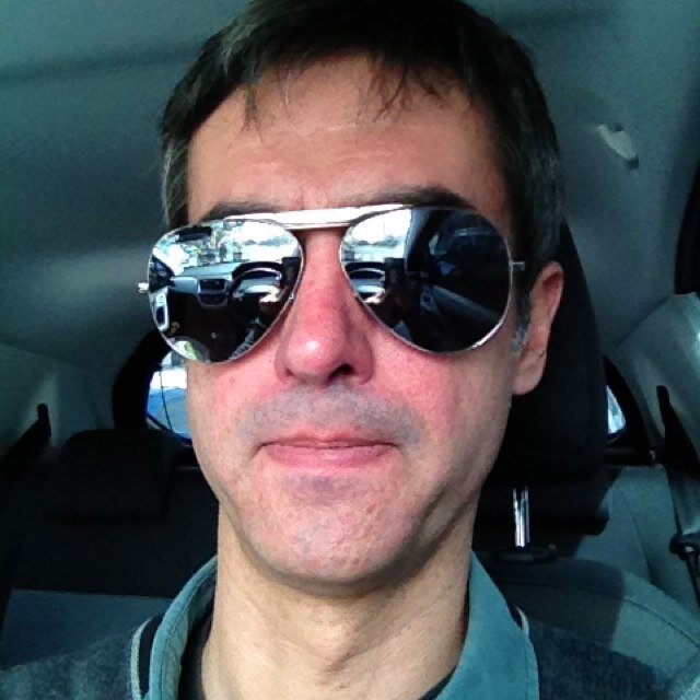 mallito70's profile picture. Humano, roto y mal parado. Incorrecto políticamente. Me jode mucho que a la gente de mi3rda le vaya bien mientras que a la gente de bien le vaya como la mi3rda.