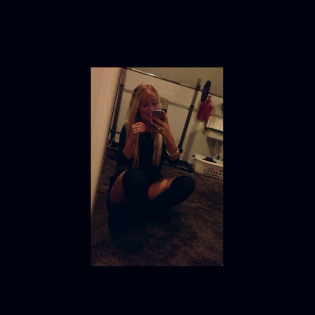 Instagram rosalinash 

http://t.co/zXbS4Calfe