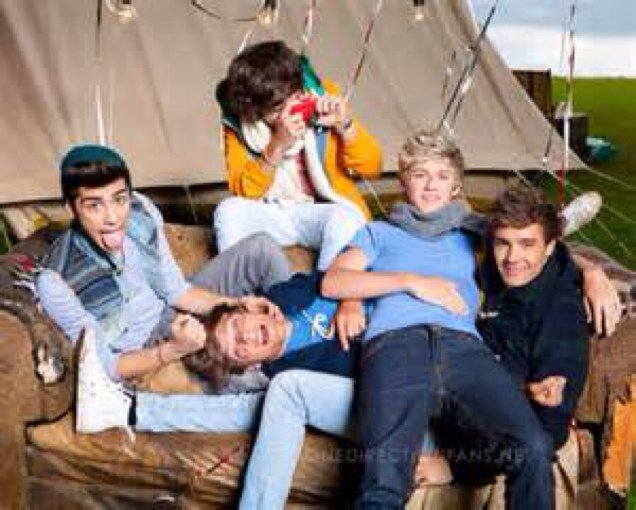 if your like one direction, follow us and we will follow you! :)