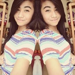 Obviously a DIRECTIONER;) N I A L L 's secret gf: