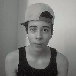 I♥Emelec || Skate♥ || BTR♥ ||
 #RusherBoy || Una vida sin riesgos, no es una vida bien vivida.