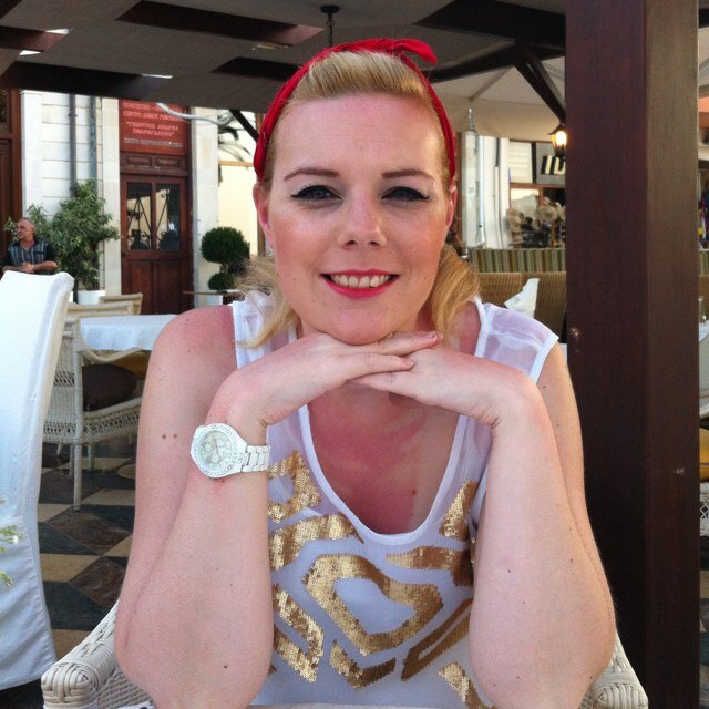 Female entrepreneur, owner of  @TheSplatCentre and @Educover