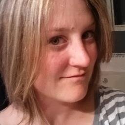 Wedding & Boudoir Photographer, Wife, Mother & WINO!