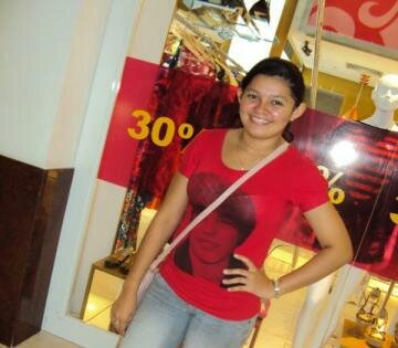 saleslenilda Profile Picture