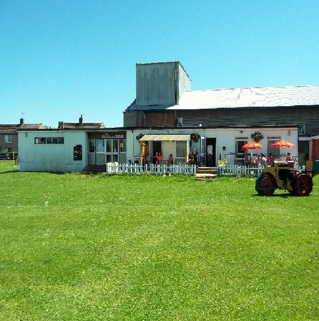 SaltfordClub's profile picture. Family and dog friendly, welcoming locals charity supporting with live music and various activities.