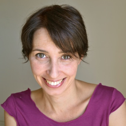 Myfriendmonique's profile picture. Busy translator. Very busy editor. Crazy busy mother.