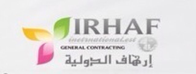أنا شاب سعودي أعمل في مجال المقاولات والنقليات وأسئل الله التوفيق والسداد . ( جدة )