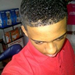 rossis_'s profile picture. 